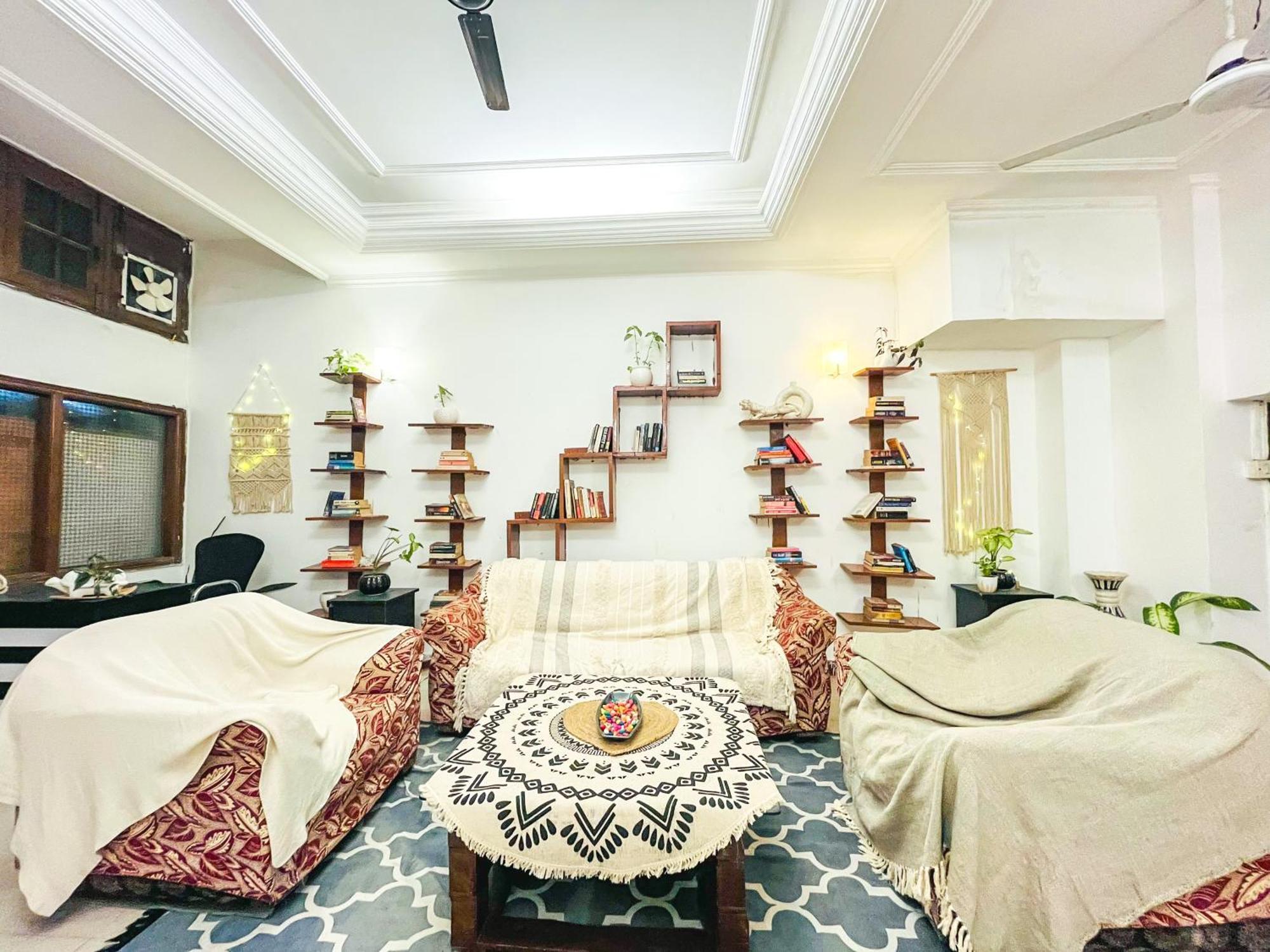 Atharva'S Homestay, Nehru Enclave Νέο Δελχί Εξωτερικό φωτογραφία