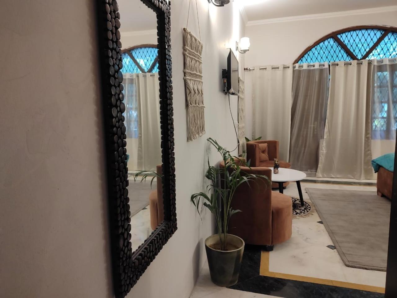 Atharva'S Homestay, Nehru Enclave Νέο Δελχί Εξωτερικό φωτογραφία
